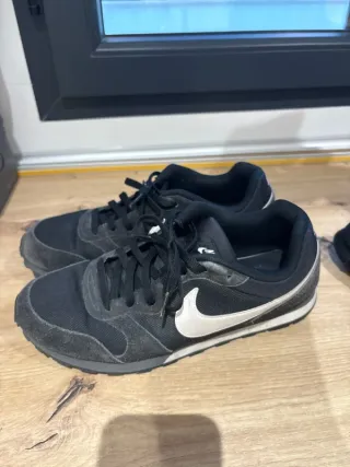 Zapatillas Nike MD Runners 2 Negro