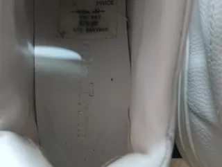 Scarpe Karl Lagerfeld bianche con occhiali