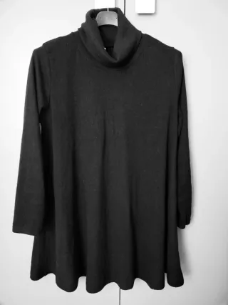 Jersey cuello alto negro talla 44-46-48