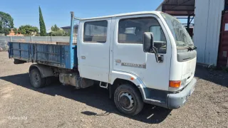 Nissan Cabstar 2002
