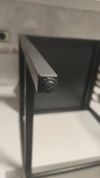 Estantería de cocina metálica extensible