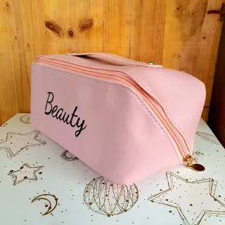 Beauty con accessori skincare