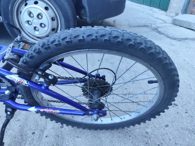 Bicicleta Decathlon 20 pulgadas. En perfecto estad