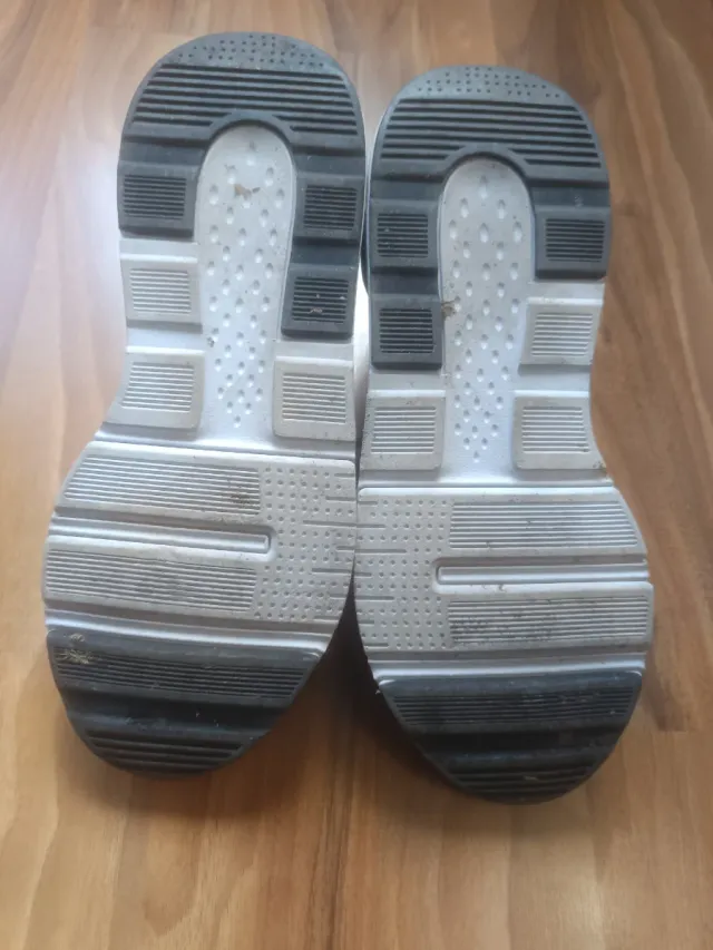 Zapatillas McKenzie Azul y Blanco