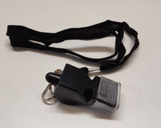 Fischietto Tipo FOX 40 Nero Cordino NUOVO