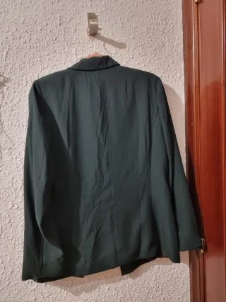 Americana verde elegante fina.