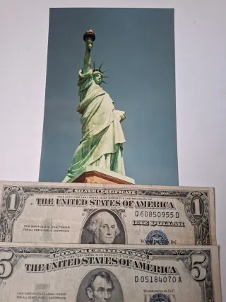 Antiguos dolares ATEOS con REGALO.