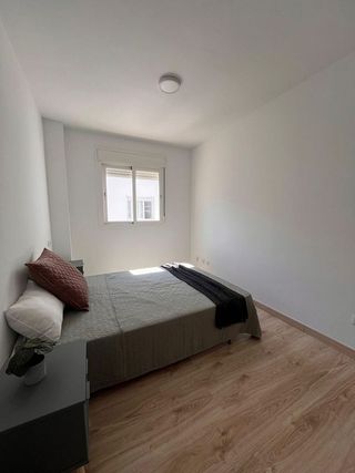 Piso en venta en Parque Victoria Eugenia en Málaga