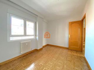 Piso en venta en Centro Ciudad en León