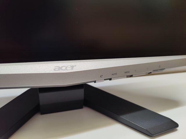 Monitor ACER 19 Pollici VGA LCD Cavi Display HD