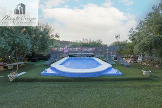 Cortijo en venta en Barrio de la Vega en Monachil