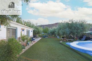 Cortijo en venta en Barrio de la Vega en Monachil