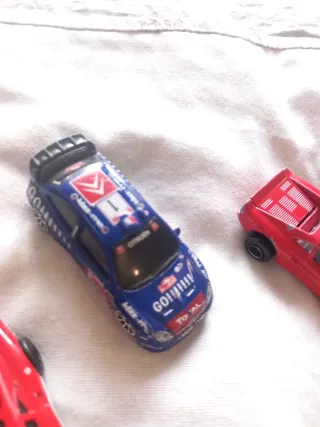 3 modellini auto: Ferrari GTO, Citroen