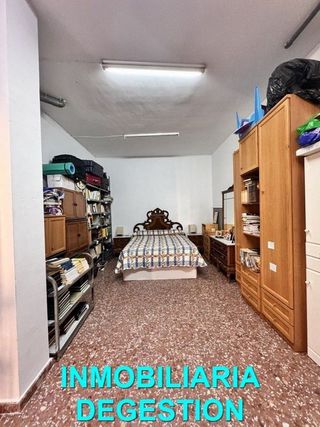 Casa adosada en venta en Linares