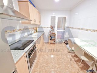 Chalet en venta en Alginet