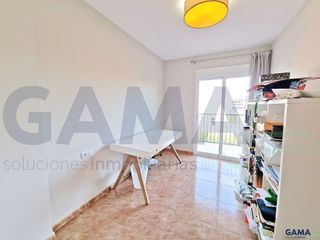 Chalet en venta en Alginet