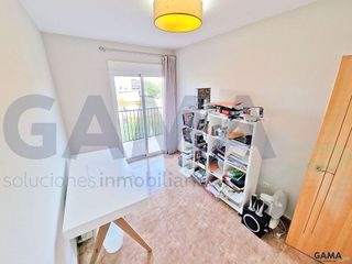 Chalet en venta en Alginet