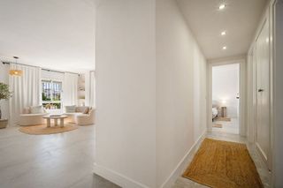 Piso en venta en Los Naranjos - Las Brisas en Marbella