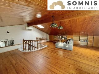 Casa adosada en venta en Les Arenes - La Grípia  Can Montllor en Terrassa