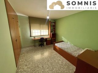 Casa adosada en venta en Les Arenes - La Grípia  Can Montllor en Terrassa