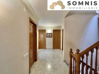 Casa adosada en venta en Les Arenes - La Grípia  Can Montllor en Terrassa