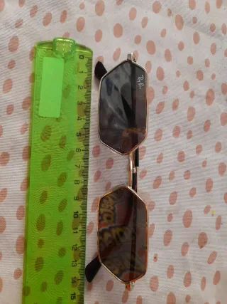 Gafas de sol Ray-Ban Hexagonales Doradas Negras