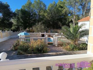 Chalet en venta en Yecla