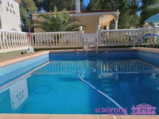 Chalet en venta en Yecla