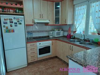 Chalet en venta en Yecla