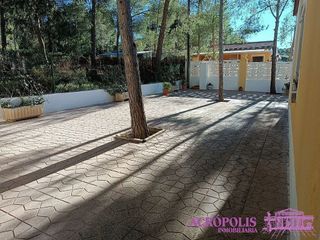 Chalet en venta en Yecla