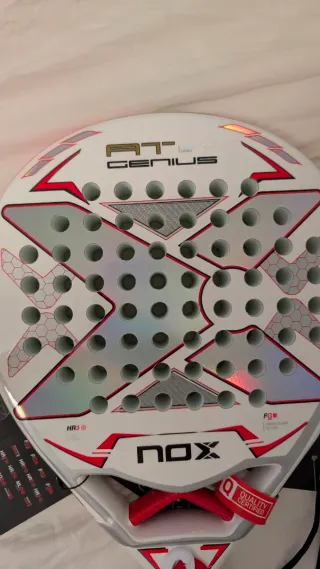 Pala pádel Nox AT Pro Cup 2024