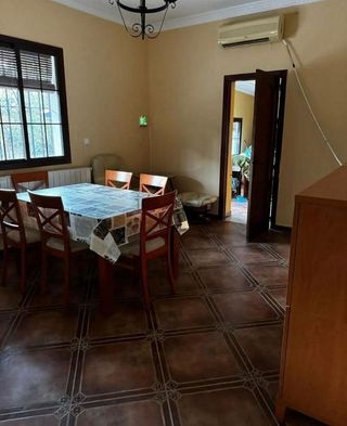 Chalet en venta en Brenes