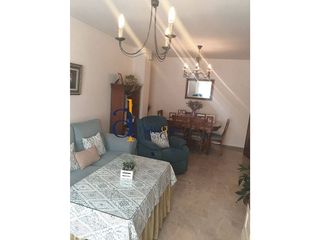 Casa en venta en Lucena