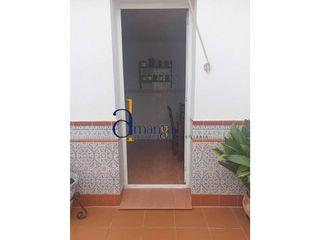 Casa en venta en Lucena