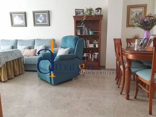 Casa en venta en Lucena