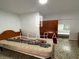 Casa adosada en venta en Lucena