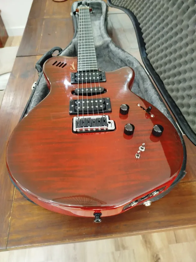 Guitarra Godin XTSA
