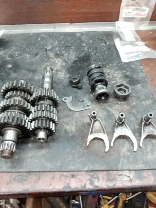 Caja de cambios YZ426