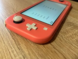 Nintendo Switch Lite Coral
