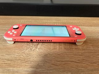 Nintendo Switch Lite Coral
