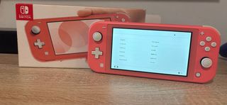 Nintendo Switch Lite Coral