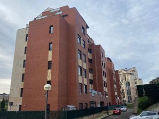 Piso en venta en Valdenoja - La Pereda en Santander