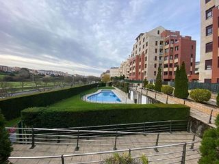 Piso en venta en Valdenoja - La Pereda en Santander