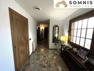 Casa adosada en venta en Les Arenes - La Grípia  Can Montllor en Terrassa