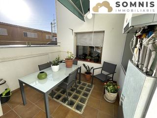 Casa adosada en venta en Les Arenes - La Grípia  Can Montllor en Terrassa