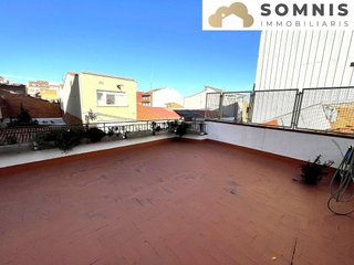 Casa adosada en venta en Les Arenes - La Grípia  Can Montllor en Terrassa