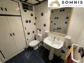 Casa adosada en venta en Les Arenes - La Grípia  Can Montllor en Terrassa