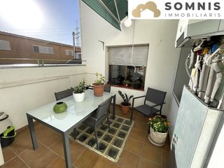 Casa adosada en venta en La Grípia en Terrassa