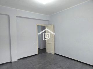 Piso en venta en El Castell en Burjassot