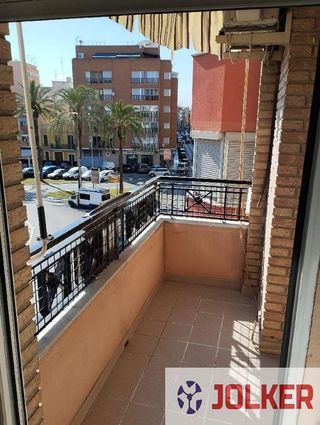 Piso en venta en Zona Piscinas en Burriana